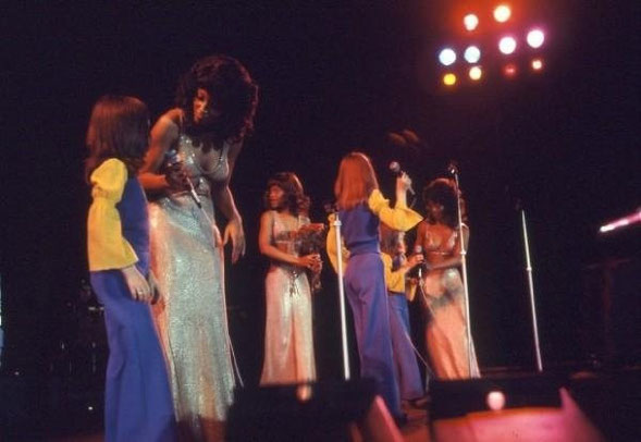 1974: In Frankfurt zusammen mit den "Three Degrees" auf der Bühne