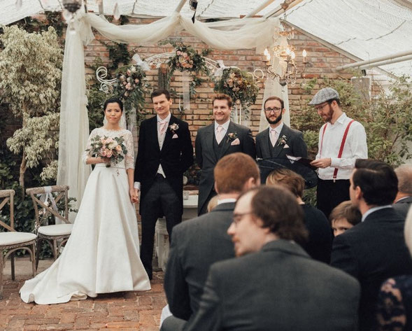 Freie Trauung Bayern, Hochzeit Gärtnerei München, Freier Trauredner Bayern, Hochzeitsredner, Strauß und Fliege, Hochzeitsblog, Heiraten in München