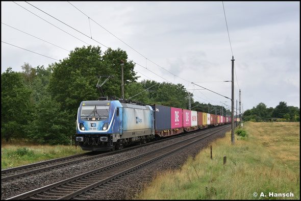 Am 01.08. erwische ich 388 005-1 mit Containerzug in Luth. Wittenberg Labetz gen Falkenberg
