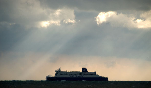 DFDS boat ploughing into the ENE wind gusting at 38mph