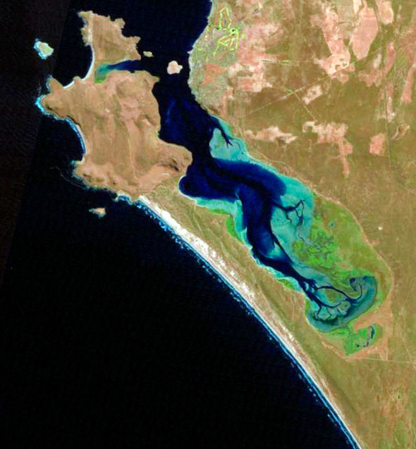 Landsat image of Langebaan Lagoon and Saldhana Bay (http://landsat.gsfc.nasa.gov)