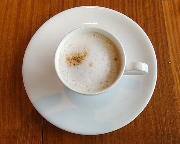 新年会のコース料理は温かく美味しいスープから始まりました。　　　　　　・スープより新年会の始まりぬ(和良)