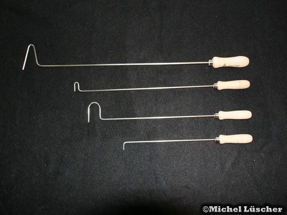 Schlangenhaken (von oben nach unten, 53cm, 42cm, 37cm, 31cm)