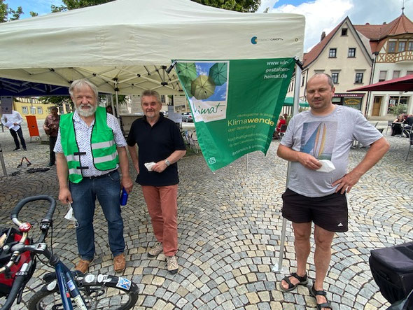 von links: Harald Kuhn (GRÜNE), Thomas Dietzel (LBH), Manfred Landig (LBH); Foto: K. Engelmann