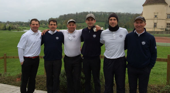 C. Viard, A. Villecourt, T. Lavessière (cap),E. Brussel, S. Cavailles, R. Berardo