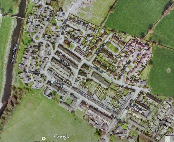 Mill demolished and replaced with Riverside Housing Estate