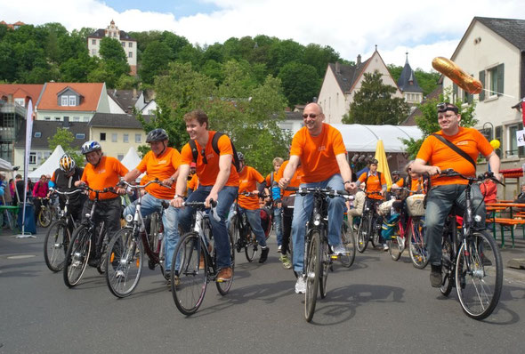 Diabetes-Aktion zu RheinRadeln 2012 auf dem Oppenheimer Postplatz