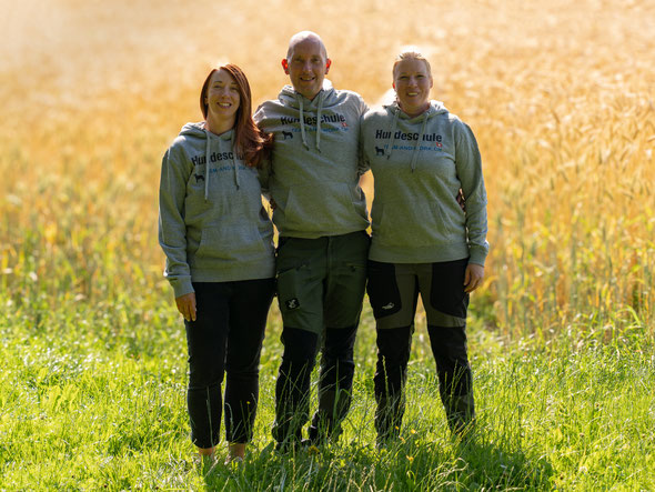 Das Trainerteam der Hundeschule TEAM-AND-WORK.