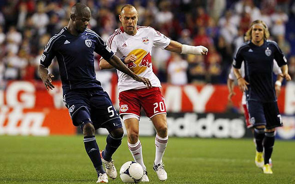 Júlio César abandona el Sporting Kansas City tras dos años y ahora jugará en Canadá.