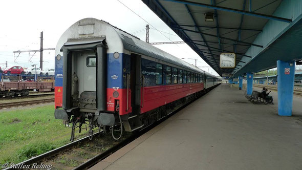 RZD-Schlafwagen CHEB - MOSKVA am R 607 "OHRE" in Cheb (20.Mai 2007)