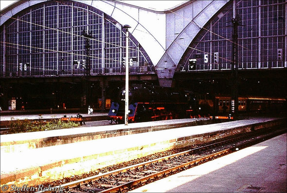 BR 01.5 am P 3023 Leipzig - Gera - Saalfeld in Leipzig Hbf (1980)