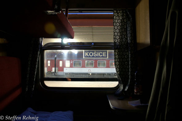 Im  Schlafwagen No.374 (WLAB 822) Košice - Cheb (13. März 2012)