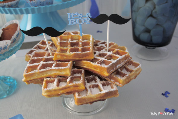 baby shower boy garçon moustache bleu blanc gris sweet table