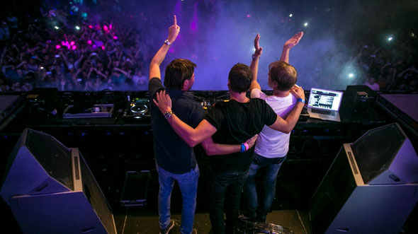 Armin van Buuren, Maykel Piron & David Lewis