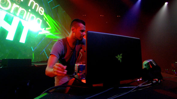 Afrojack | Razer