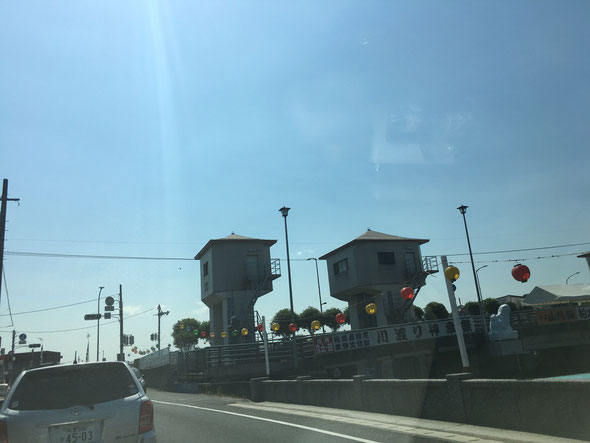 福岡県手乗りインコ小鳥販売店ペットショップミッキン 21日と22日は川渡り神幸祭です。