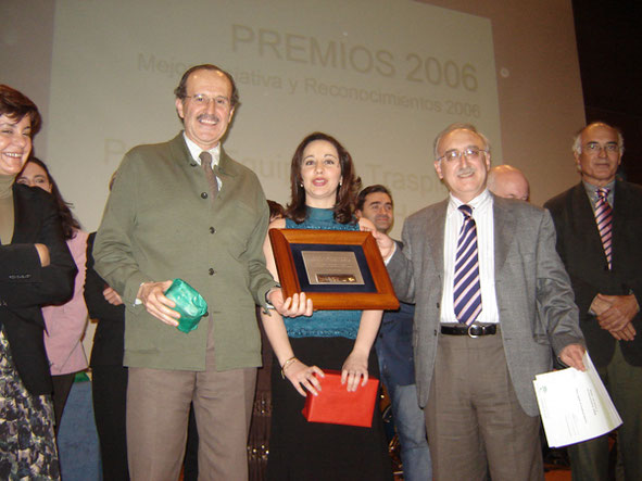 Entrega de reconocimientos al equipo de trasplantes de Hepatología y Cirugía.   19 Diciembre 2006