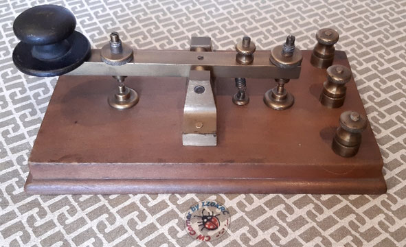 Marconi style French wireless key.