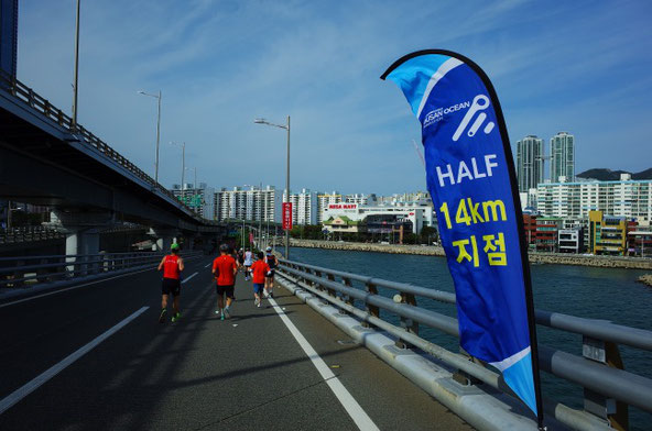 2019釜山海マラソンハーフ14km地点