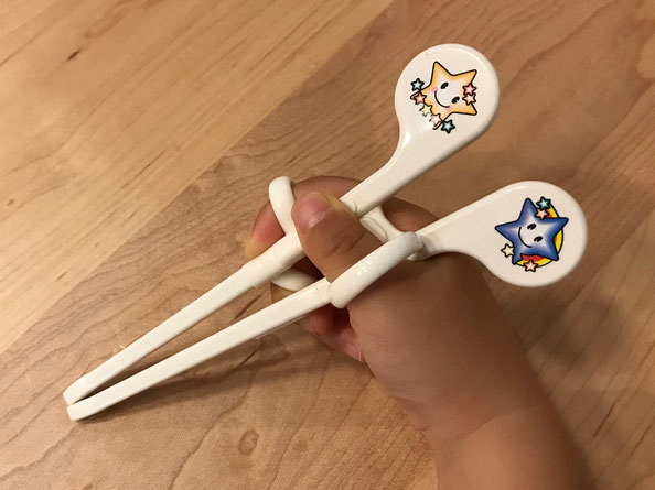 しつけ箸”エジソンで2歳からお箸トレーニング：口コミ・レビュー・感想・評判