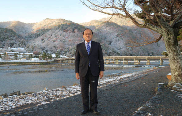 京都観光タクシー　英語案内　英語通訳士　永田信明です。