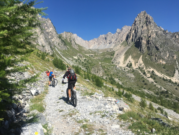 inizialmente si sale su strada bianca