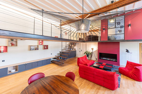 decoration; salon; lyon; rouge; ligne roset_togo; petite friture; perene; atelier; loft