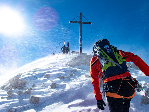 Endspurt zum Gipfel der Alpspitze