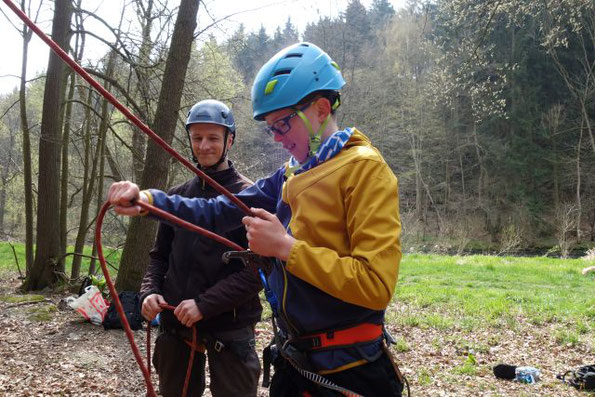 DAV Plauen-Vogtland, Kletter Grundkurs Outdoor, 13.04.2019