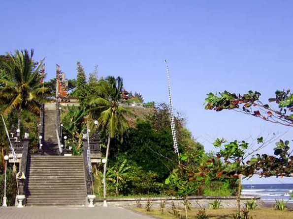 steile Tempeltreppe