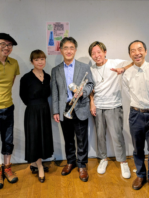 右から、田丸智也、宅間善之、渡邊晋、佐藤恭子、椎谷求