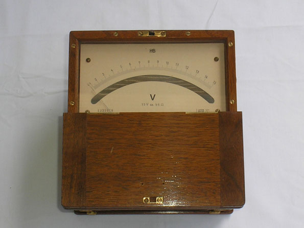 Hartmann & Braun  Universal Voltmeter Wechsel / Gleichstrom