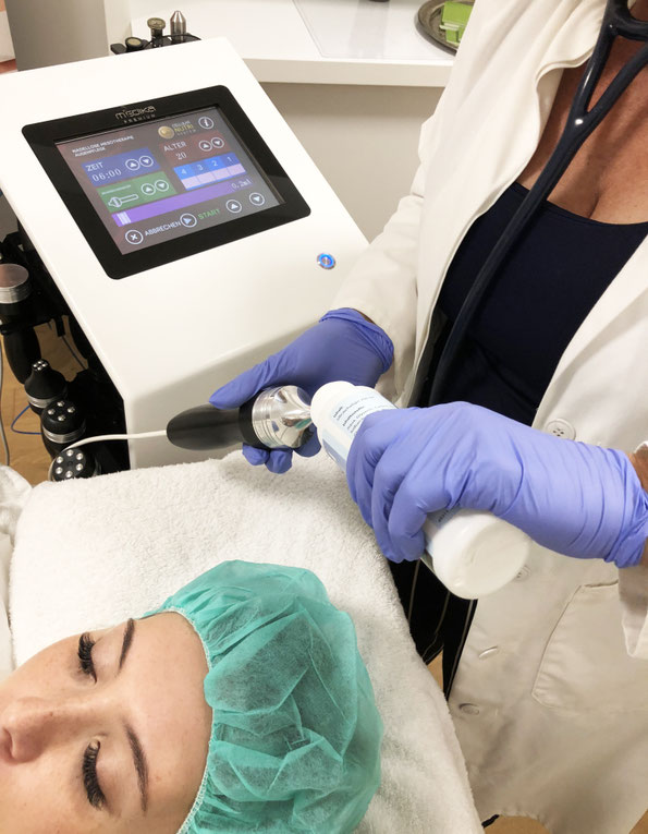 Hier steht eine aussagekräftige Bildunterschrift und Angaben zu Bildrechten