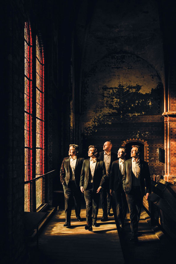 amarcord. Das Vokalensebmle bestehend aus Wolfram Lattke, Robert Pohlers, Frank Ozimek, Daniel Knauft und Holger Krause. Foto: Anne Hornemann.