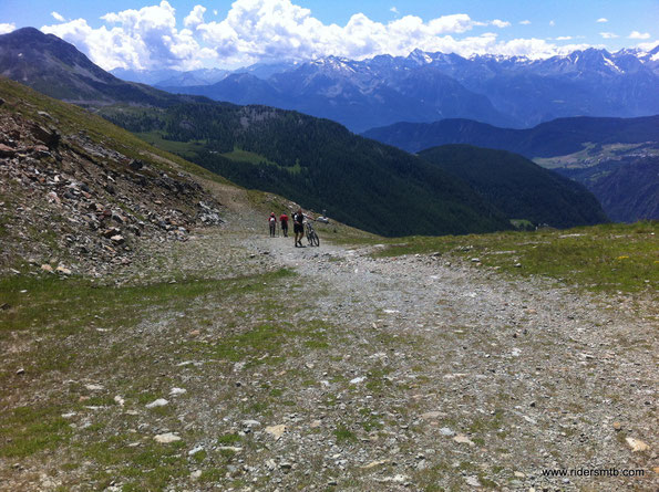 gli ultimi metri sono da incubo....difficile stare in sella