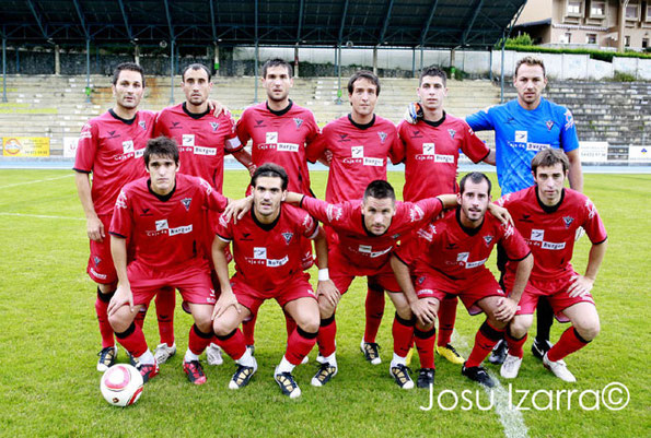 Alineación del Mirandés en su última visita a Ellakuri en 2010.