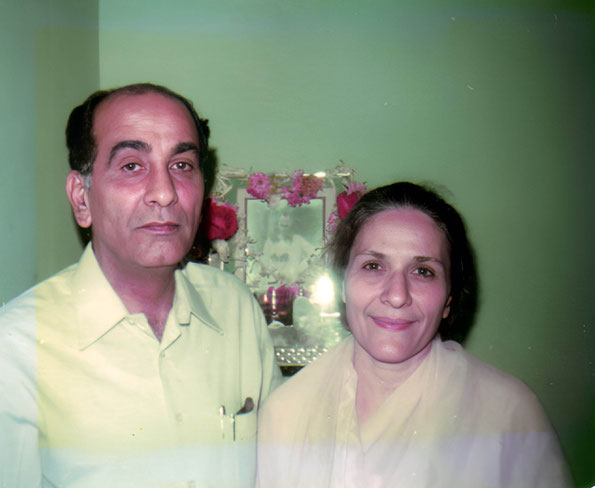 Feb. 1976 : Jim & Roda Mistry in Bombay, India