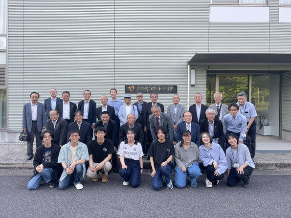 ▲愛知県立大学　次世代ロボット研究所にて