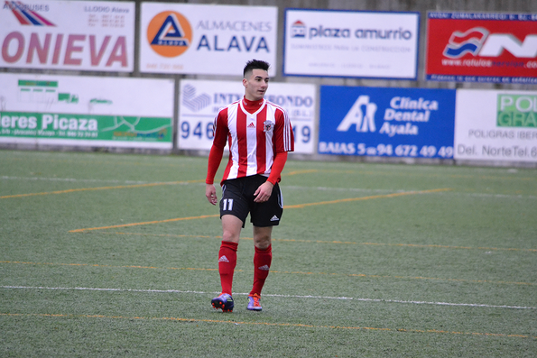 Unai Díaz, autor del tanto del empate del Laudio B. El centrocampista suma 8 dianas y es el máximo goleador del Preferente.