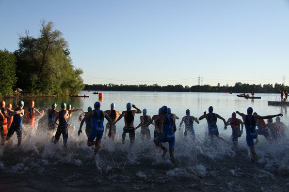 Dominik Sowieja Triathlon Bundesliga Schwimmstart Kraichgau