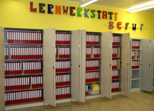 Aufbewahrungsschränke in der Lernwerkstatt Beruf