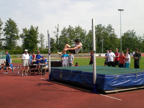 Philippe Baum beim Hochsprung: 1,53m - eine tolle Leistung!