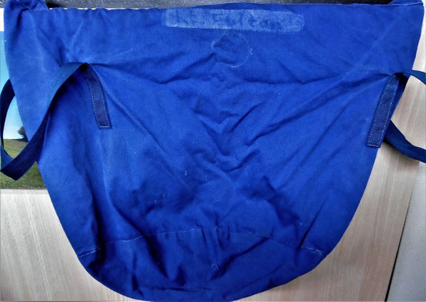 Die Tasche des Piloten mit Namen