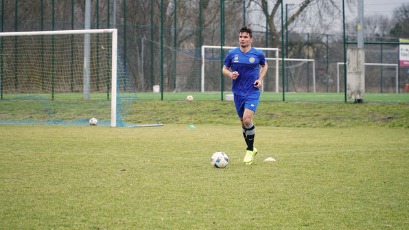 Errasti, entrenando con su nuevo equipo, el Elana Torun polaco. Foto: elanatorun.com