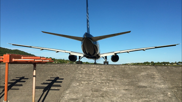 jetblast, jetblast Rarotonga, plane taking off, dangerous jetblast, take off,