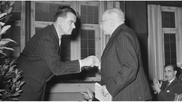 Hans Gmelin (links) und Theodor Haering 1954. Bild: Alfred Göhner/ Stadtarchiv Tübingen
