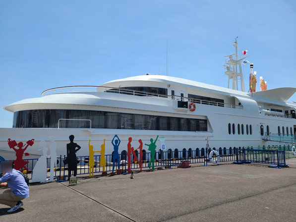 ▲東京湾クルーズレストラン「シンフォニー」
