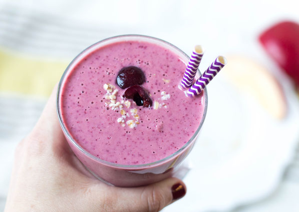 This cherry pie smoothie recipe is a tasty (and healthy) way to enjoy pie for breakfast any day of the week!
