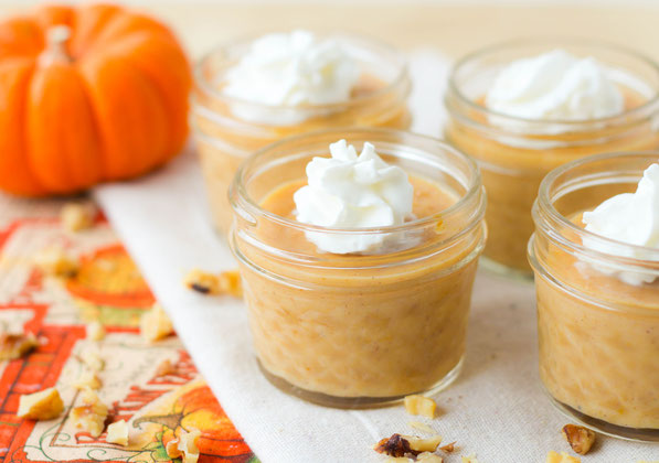 healthy five ingredient gluten free pumpkin pudding recipe!