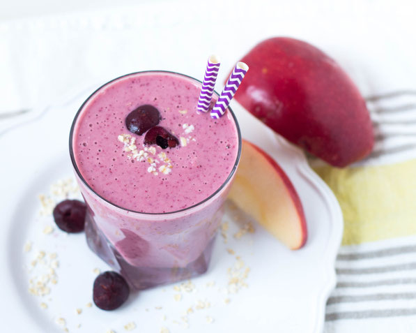 This cherry pie smoothie recipe is a tasty (and healthy) way to enjoy pie for breakfast any day of the week!